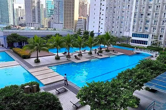 Netflix, Destina At Jazz Residences Makati, Metromanila Hotel 4*